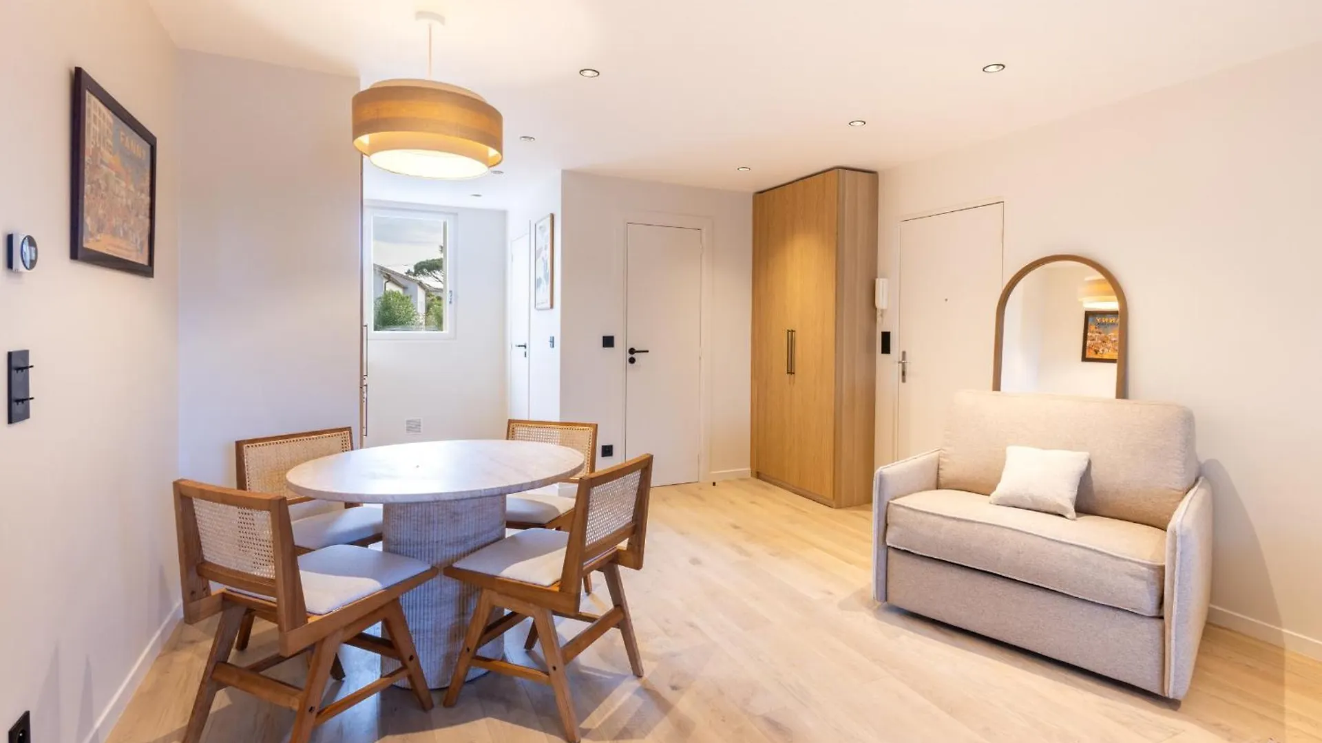 Appartement Avec Terrasse Et Parking Centre St-Tropez Saint-Tropez Apartment